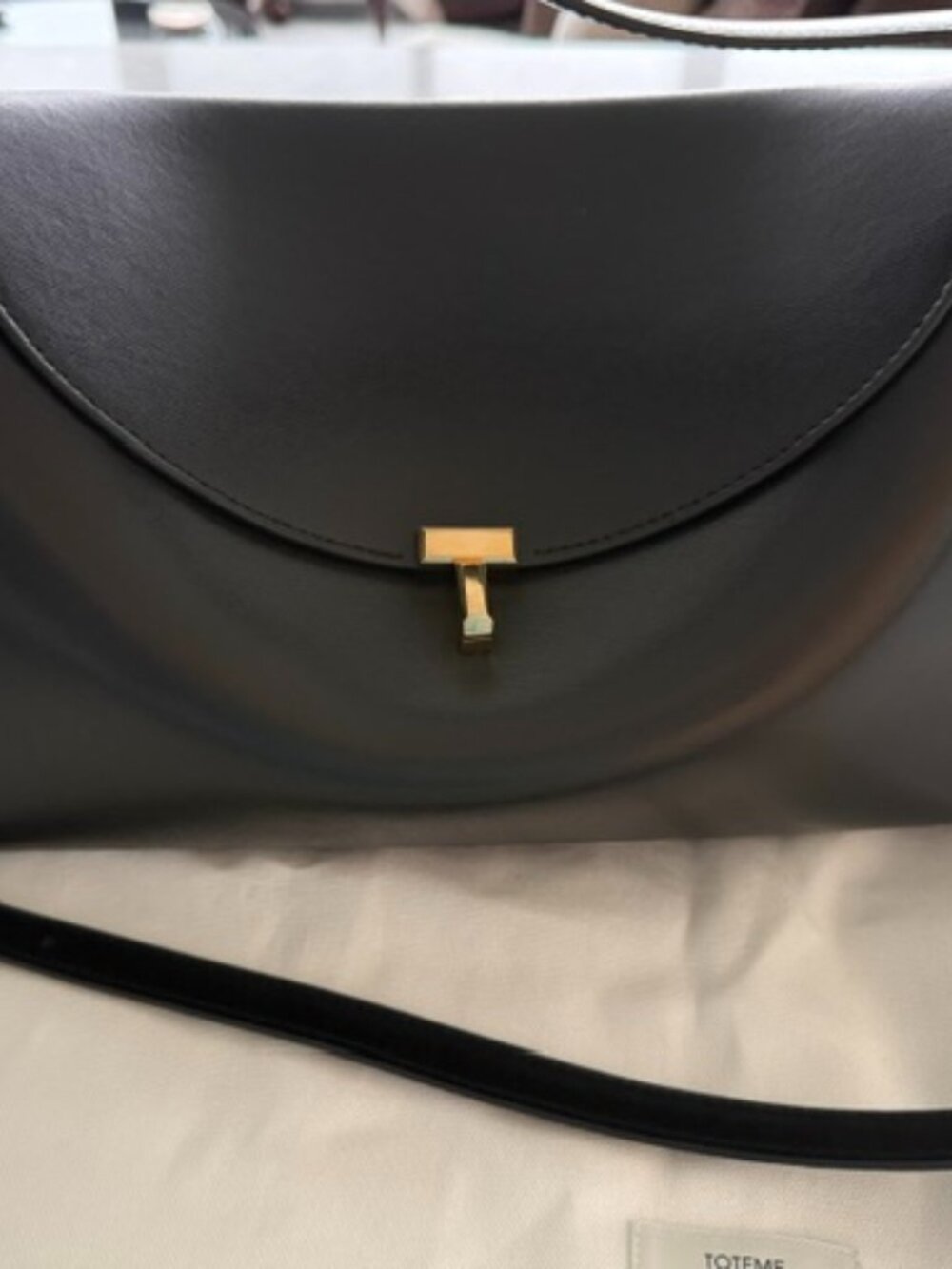 Toteme T-lock leather top handle black
